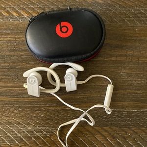 Powerbeats Wireless Headphones - white